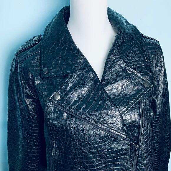 NWT ModCloth Crocodile Rock Moto Jacket Size Large - Picture 3 of 8